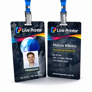 Crachá em PVC 0,75mm - 4/4 - Frente e Verso PVC 0,75mm 5.4x8.56 cm 4x0 - Só Frente   