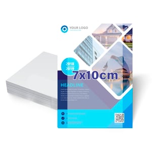 Flyers / Folhetos Couchê 90g 7x10cm 4x0 Sem verniz Corte Reto 