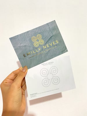 Cartão Postal 15x10cm Couchê 300g Laminação Fosca + UV Localizado + Hot Stamping (4x4) Couchê 300g 15x10cm 4x4 - Frente e Verso Coloridos  Laminação Fosca + UV Localizado + Hot Stamping 