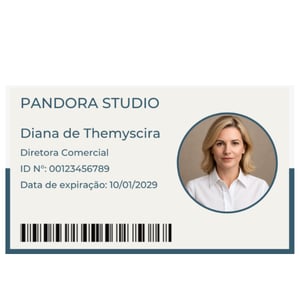 Crachá Personalizável PVC 12x9cm   Corte Reto 