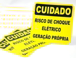 Placa Cuidado Risco De Choque Elétrico Geração Própria 13x13 Chapa Galvanizada