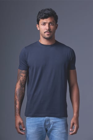 CAMISETA PREMIUM MARINHO 95% ALGODÃO E 5% ELASTANO     