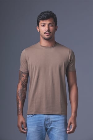 CAMISETA PREMIUM FENDI 95% ALGODÃO E 5% ELASTANO     