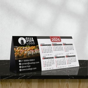 CALENDÁRIO DE MESA TRIANGULAR