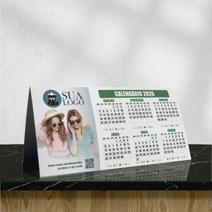 CALENDÁRIO DE MESA TRIANGULAR