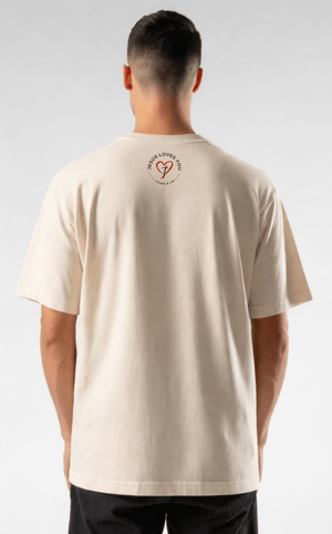 Camiseta Jesus Loves You