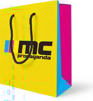 Sacola com alça Papel Couchê 170gr. 15x21cm 4x0  alça com cordinha Impressão Digital