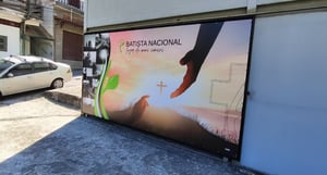 Placa Estrutura em metal e painel em lona Estrutura em metal e painel em Lona Qualquer medida Colorido Pintura P.U. na estrutura Lona com ilhoses 