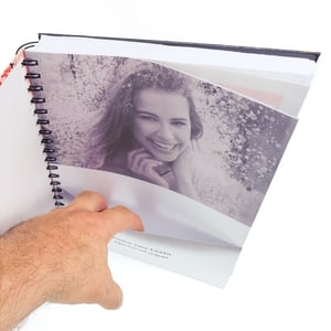 Foto Caderno Personalizado 10 Matérias 160 Folhas Capa Dura 20 x 27,5cm Laminado Sua Foto No Caderno