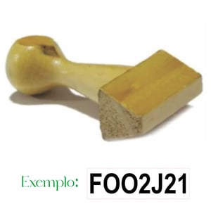 Carimbo Personalizado de Madeira 6x20mm - CM1