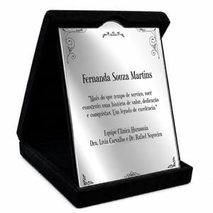Placa de Homenagem Personalizada com Estojo Veludo 13x17cm