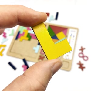 Brinquedo Educativo Tabuleiro 3 em 1 Tetris, Tangram e jogo da velha