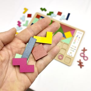 Brinquedo Educativo Tabuleiro 3 em 1 Tetris, Tangram e jogo da velha