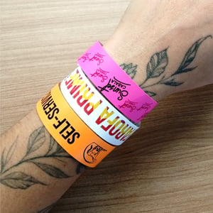 Pulseira Personalizada e Numeradas Para Festas Eventos Em Nylon Impressão Colorida Nylon Laminado 24x2cm    