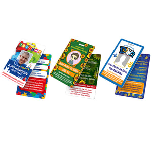 Crachá Personalizado de Identificação de Pessoas Com Deficiência Frente Verso PVC com Anti Sufocante Trava de Segurança PVC 55x85mm    