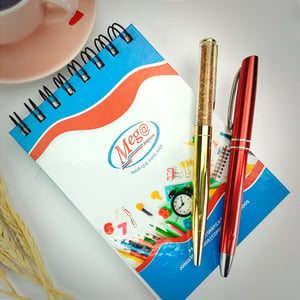 Caderneta Personalizada Capa Dura A6 100 folhas Capa Dura A6 14,5cm x 10,5cm 4x0 color Brilho ou Fosco  