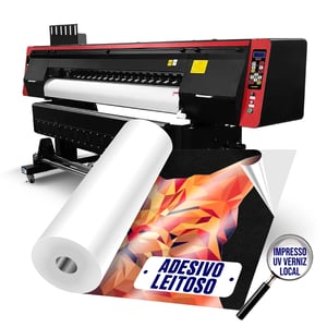 Adesivo vinil leitoso impresso UV com verniz localizado • Vinil leitoso adesivo • Metro² personalizado • Impressão UV CMYK • Material com verniz localizado  