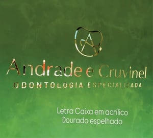 LETRA CAIXA - ACRILICO ESPELHADO DOURADO 2MM      