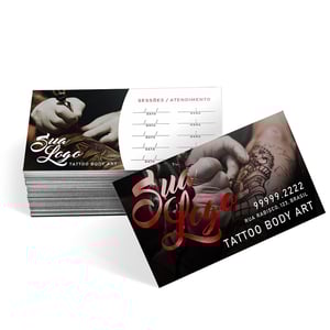 CARTÃO DE VISITA Papel couchê 300g 91x51mm 4x4 Cor Verniz UV Localizado Corte reto 