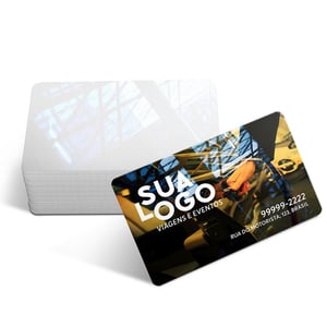 CARTÃO DE VISITA PVC 50MM Pvc cristal digital 50mm 91x53 mm 4x0 Cor Verniz UV Total Frente Corte reto 