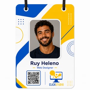 CREDENCIAL DE PVC 0,50MM PVC 0,50MM PREMIUM 87x120mm 4x0 (Colorido 1 lado). Sem verniz Sem acabamento 