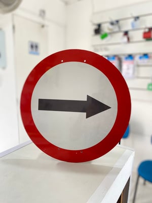 CHAPA PS 2MM ADESIVO REFLETIVO M²