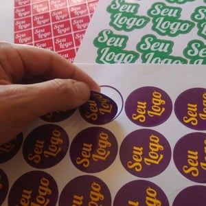 Etiqueta adesiva - Rotulos