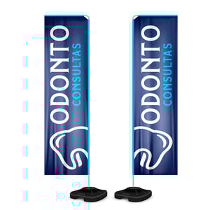 Wind Banner Retangular 3,30m Kit Completo Tecido Oxford 60 x 330 cm (aprox.) 4x4 (Colorido frente e verso) – Sublimação  Corte padronizado + costura overlock para encaixe • Acompanha base e hastes