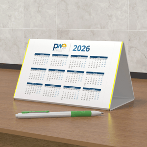 Calendário de Mesa Papel Offset 240g A6 - 14x10 cm 4x0 ( Colorido Frente só Frente )  Corte Reto 