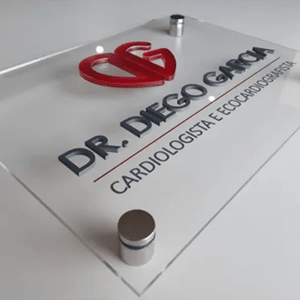 Corte a Laser - Chapa de Acrílico Incolor