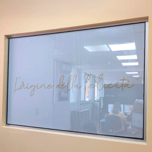 Adesivo Perfurado Personalizado - m²