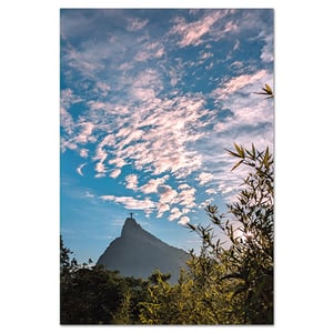 EM BREVE! AGUARDEM! Poster com Borda Espelhada - Nuvem Rosa - Para montar