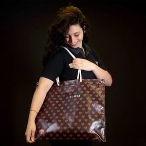 Especial - Bolsa Lona Furadinha Preta - Design Exclusivo - I LOVE RIO Lona de PVC Furadinha  Impressão UV a 4/0 cores.  Corte reto. 