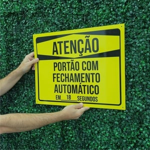 PLACA PVC A3 C/ ADESIVO VINIL 4X0 + FITA 3MM FIXAÇÃO PVC 2MM  4x0  Corte Reto 