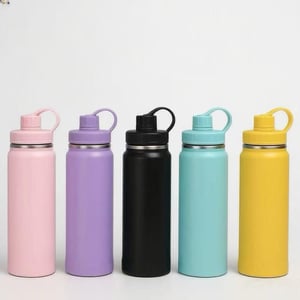 Garrafa Térmica 800ml Personalizada Aço Inoxidável 800ml  Gravação à Laser  Inclui tampa emborrachada