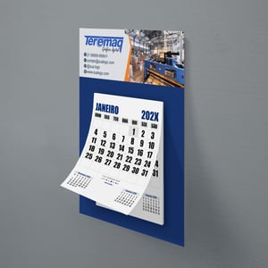 Calendário de Parede com Folhas Destacáveis 2026 Base em Couchê 250g e Folhas Destacáveis em Sulfite 75g 20x30 CM 12 Páginas tamanho 15x15 cm  Furo na parte superior Miolo 2026