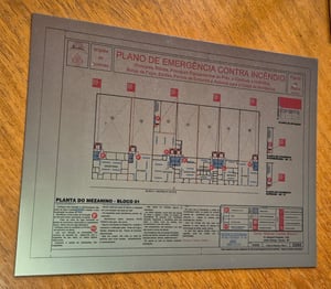 PLACA EM INOX - PLANO DE ABANDONO