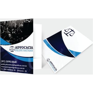 Pasta Papel Cartão 300g 4/0 Cor Com Verniz Uv Total + Vinco e Bolsa Branca (sem impressão colada) 300g 31x46 cm 4/0 Verniz Uv Total Vinco e Bolsa Branca 