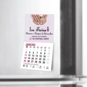 Imã de Geladeira com Mini Calendário Papel Glossy 9x5cm Impressão Colorida Laminação Brilho Manta Magnética Bloco 12 Meses