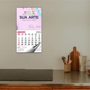 Calendário Slim Max Papel Glossy 14x28cm Impressão Colorida Laminação Brilho Furo Padrão Bloco 12 Meses