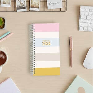 Agenda Rafa - Slim Miolo Off Set 7g 11x21cm Impressão Colorida Capa Dura Laminada Fechamento em Espiral 