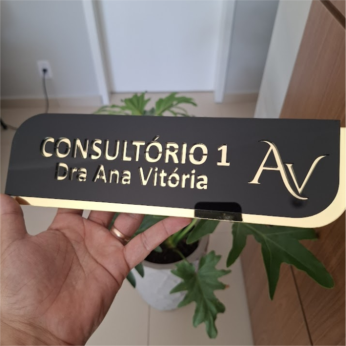Plaquinha para Porta 30x9cm Acrílico - Connect Gráfica I Sua ideia é a ...