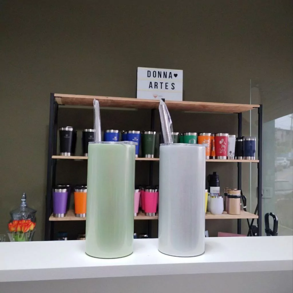 Copo térmico cintilante inox personalizado com tampa e canudo