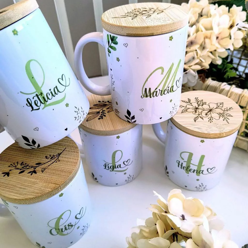 Canecas com tampas de bambu personalizadas