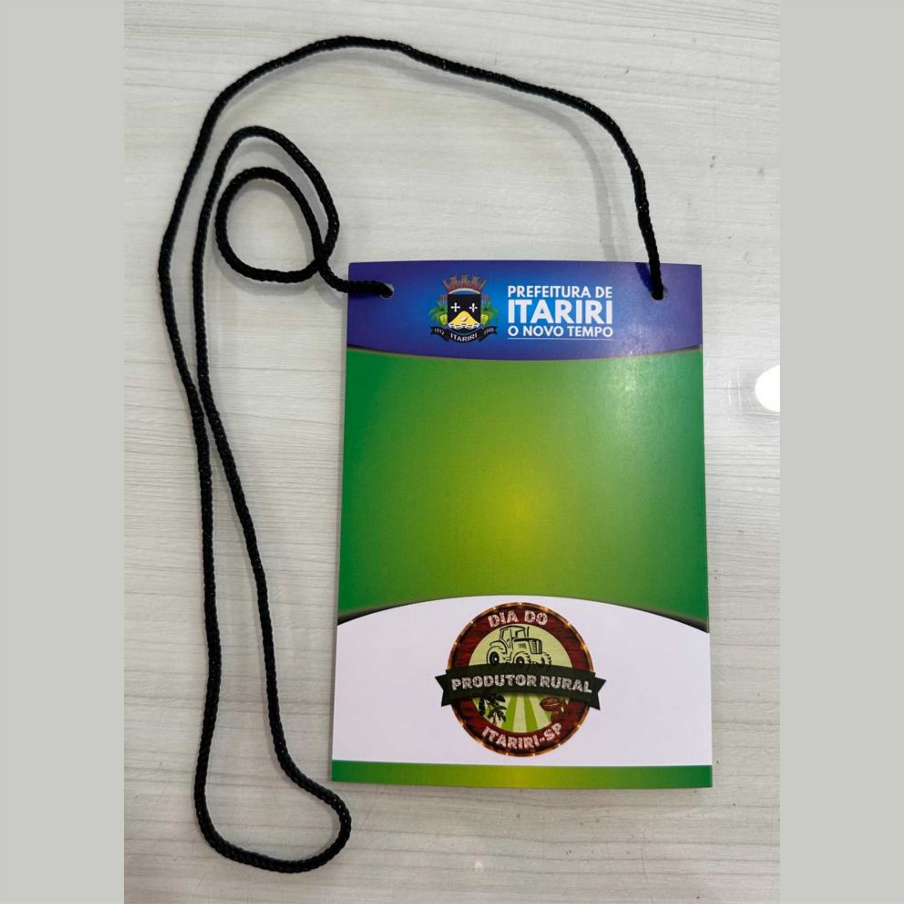 Credencial - Credenciais de Papel - 10x14 cm