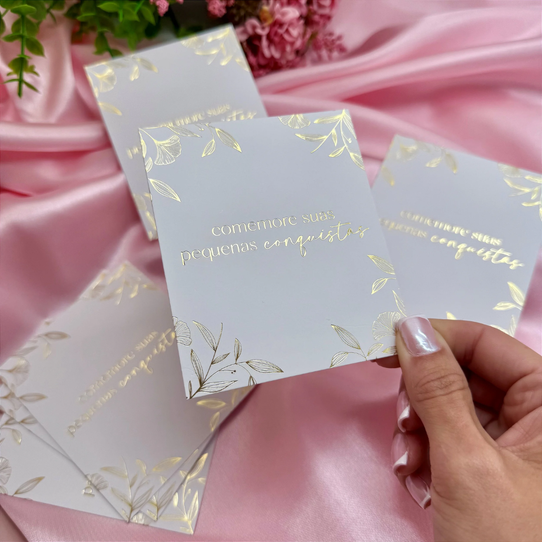 Cartão Postal 9x15cm Couchê 300g Laminação Fosca + Hot Stamping (4x4)