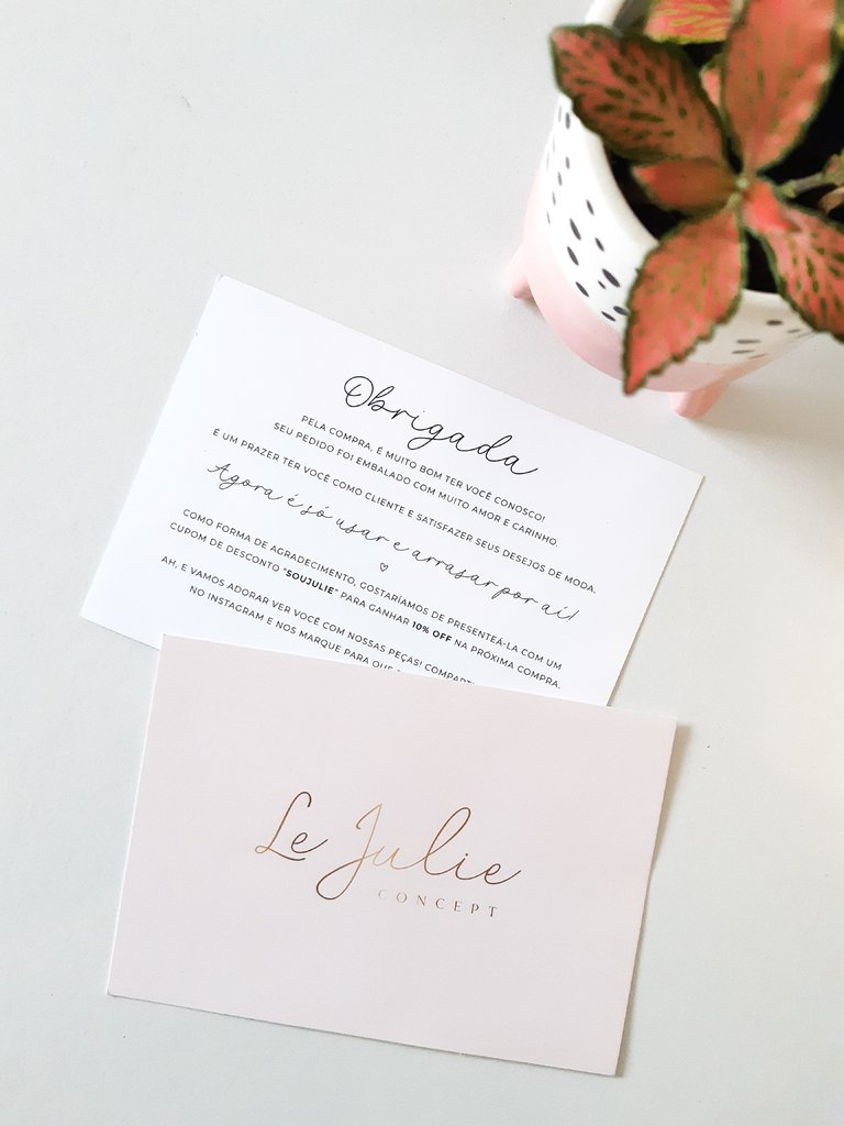 Cartão Postal 15x10cm Couchê 250g Laminação Fosca + UV Localizado (4x0)