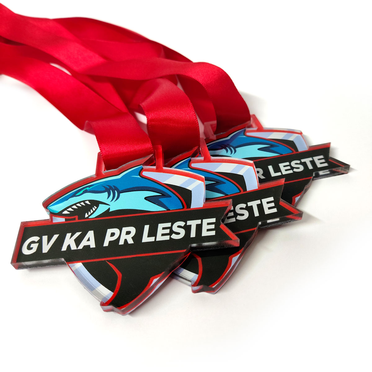 Medalha em acrílico com corte especial