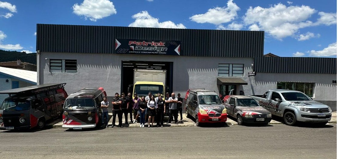 Barrac&atilde;o da empresa