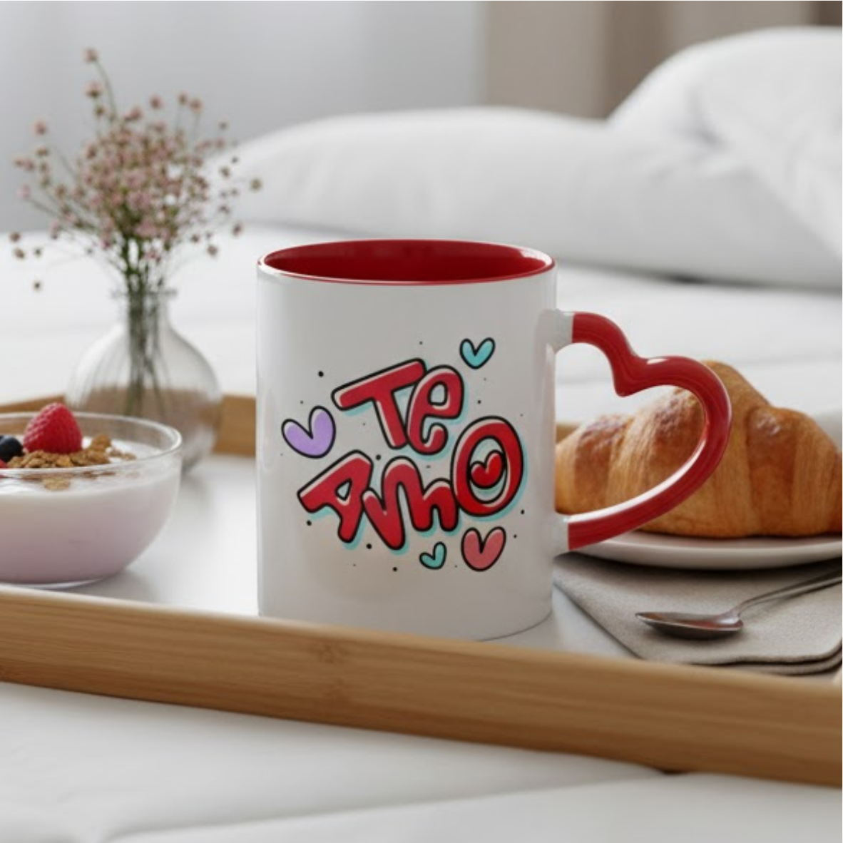 Caneca Coração e Interior Colorido Personalizada